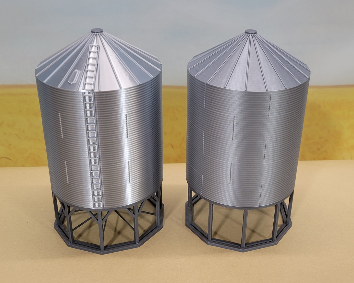 1:64 > 1805 (5,000 bu) - Hopper Bin