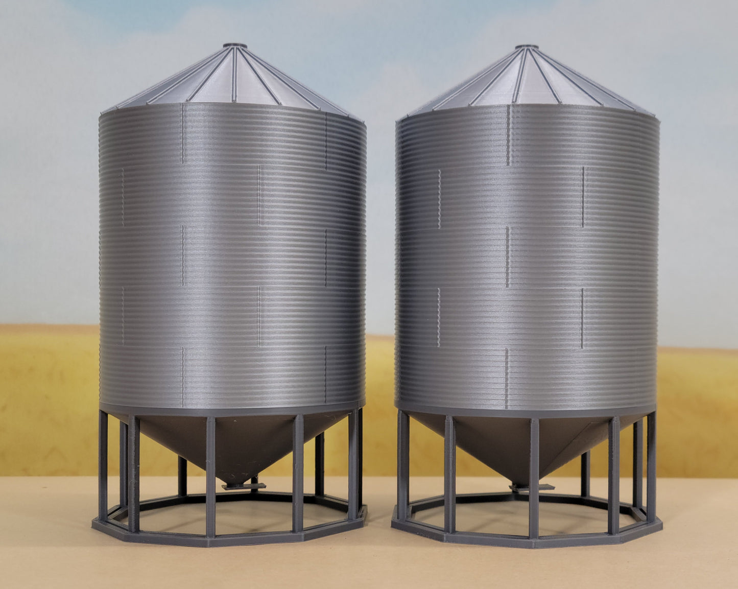 1:64 > 1805 (5,000 bu) - Hopper Bin