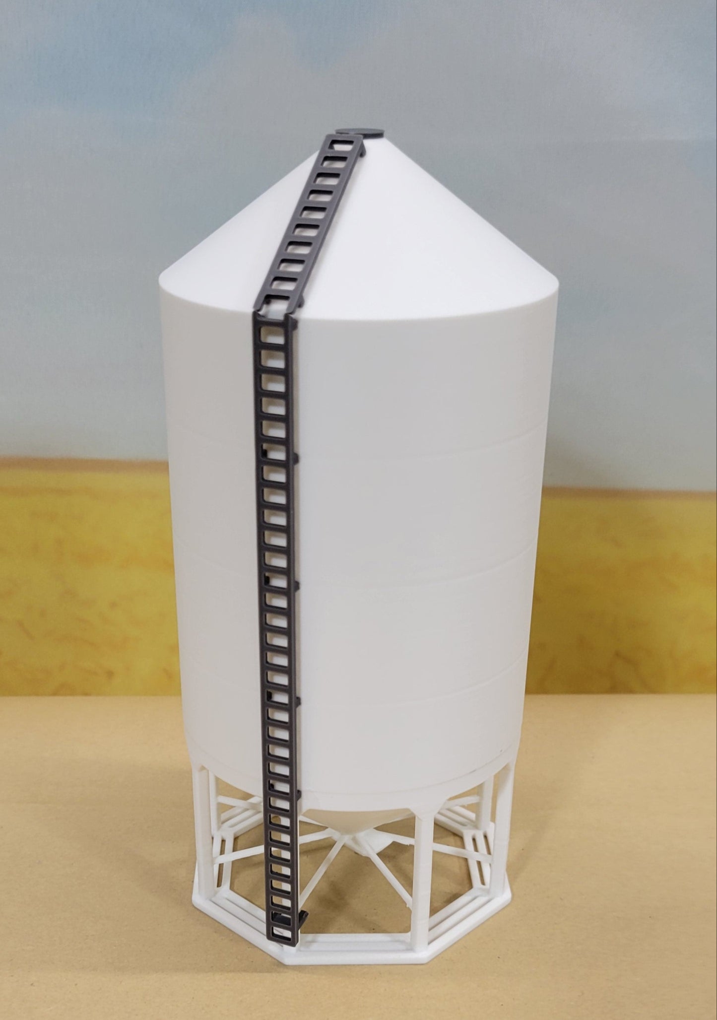 1:64 > 1620 - Smooth Wall Hopper Bin