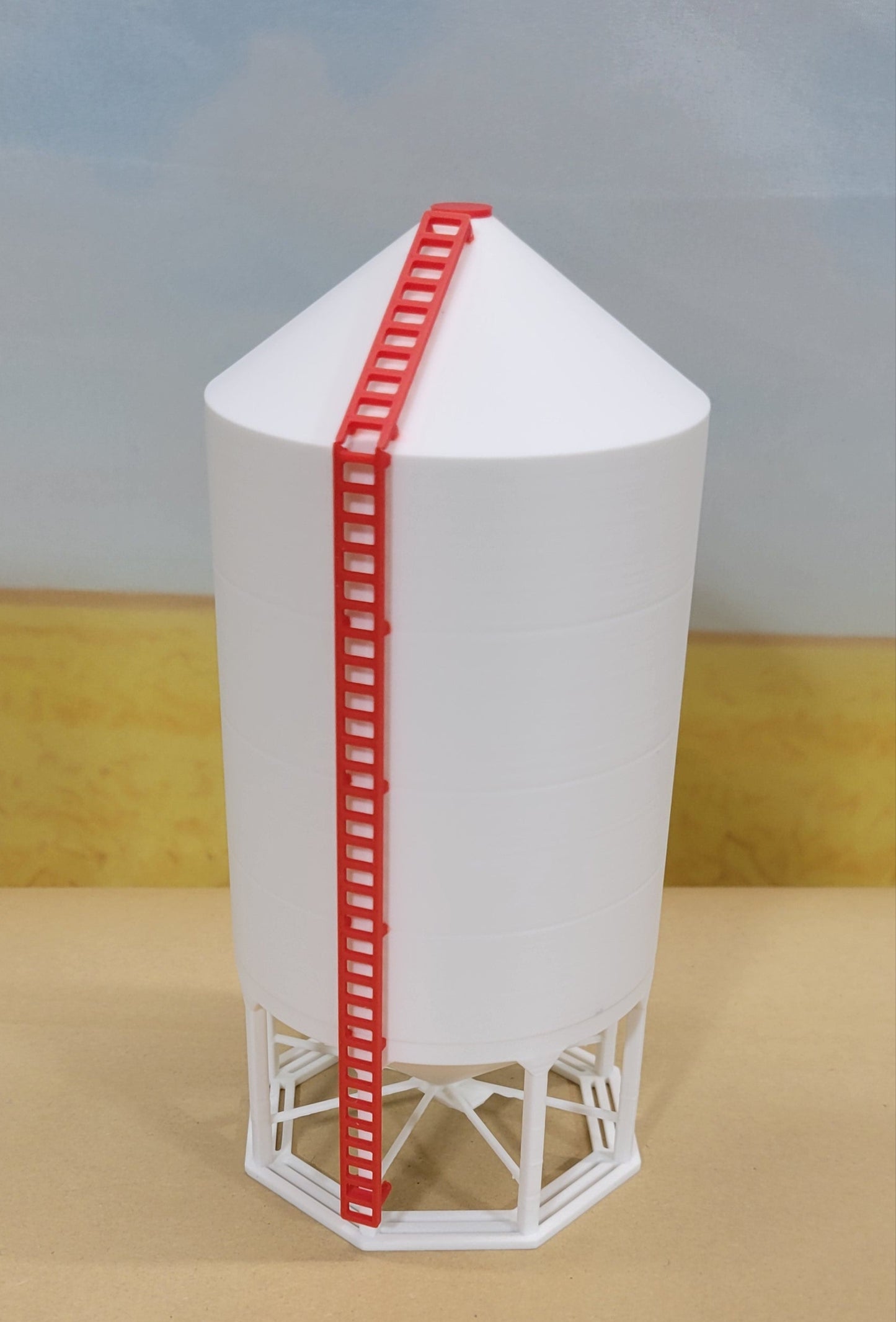 1:64 > 1620 - Smooth Wall Hopper Bin