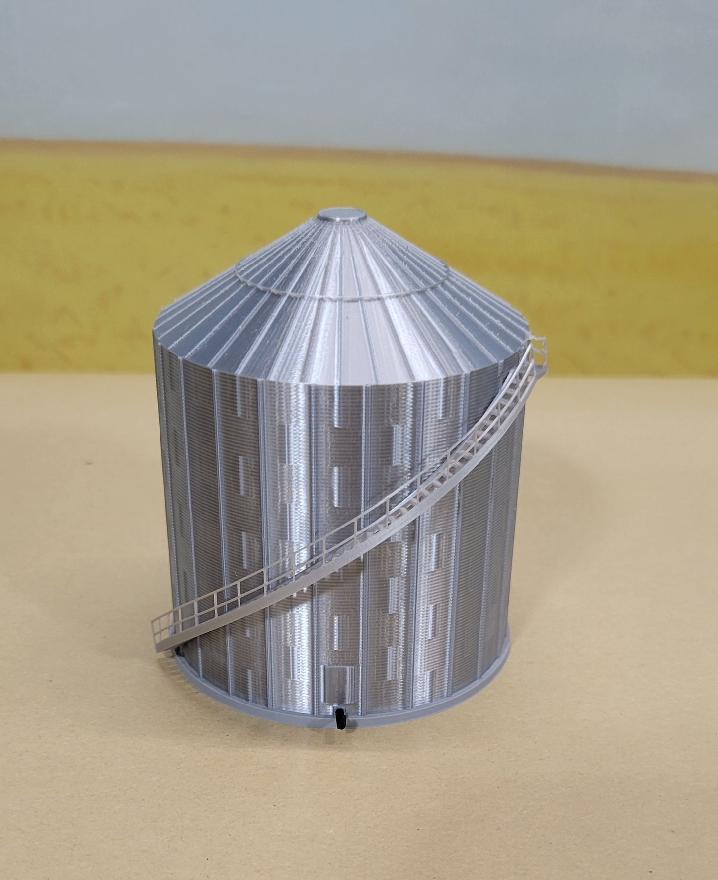 1:160 > 3609 (31,000bu) - Flat Bottom Bin (n-scale)